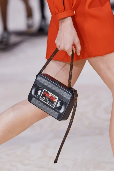 Look 26